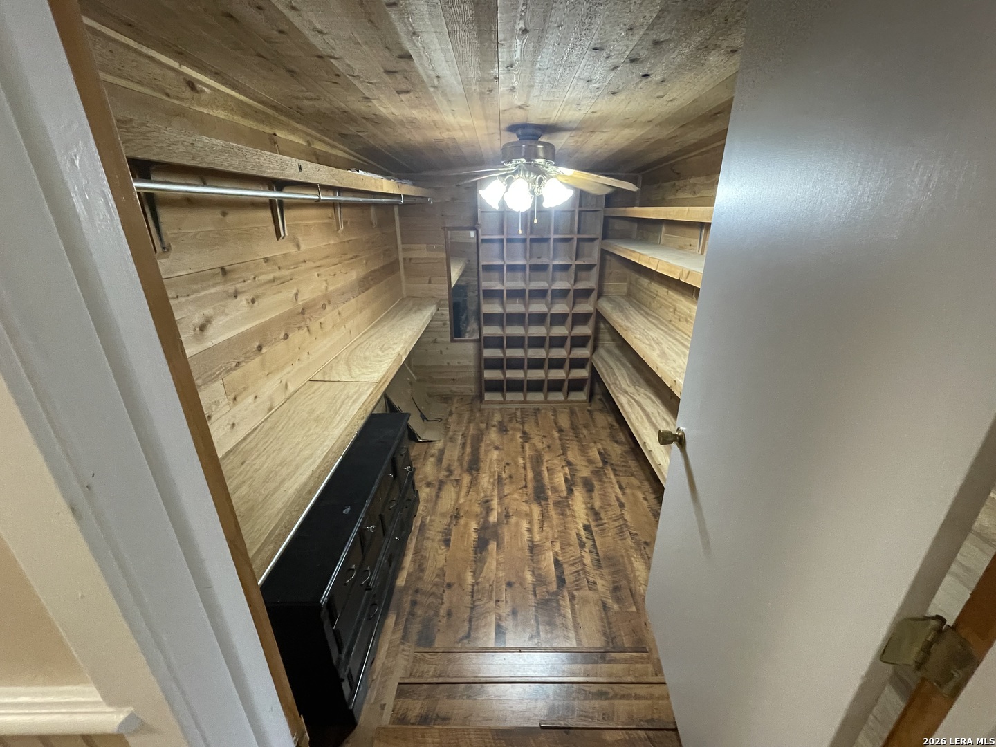 2275 Highway 16 Jourdanton, TX 78026 - Photo 6 of 10