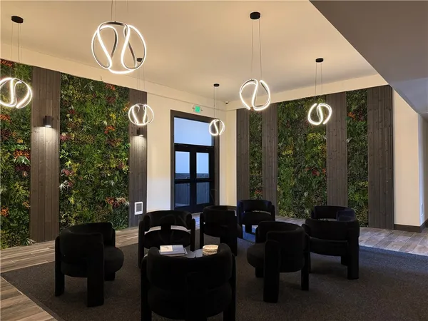 $1,600 | 327 Pine Street, Unit 2014, Pawtucket, RI 02860