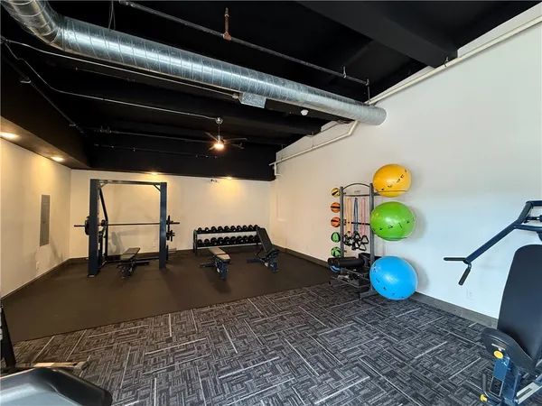 $1,600 | 327 Pine Street, Unit 2014, Pawtucket, RI 02860