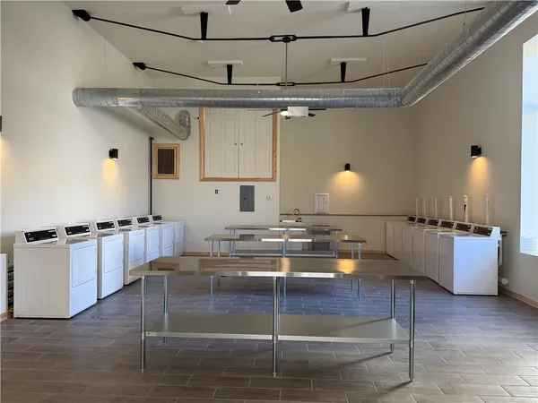 $1,600 | 327 Pine Street, Unit 2014, Pawtucket, RI 02860