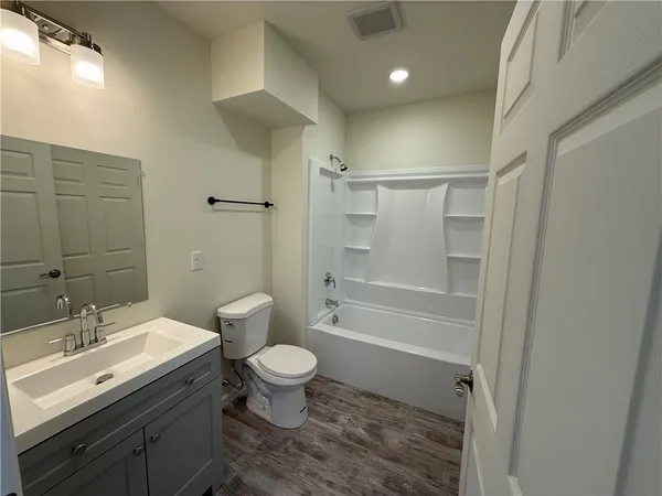 $1,600 | 327 Pine Street, Unit 2014, Pawtucket, RI 02860