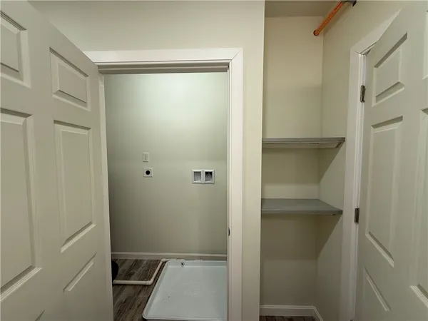 $1,600 | 327 Pine Street, Unit 2014, Pawtucket, RI 02860