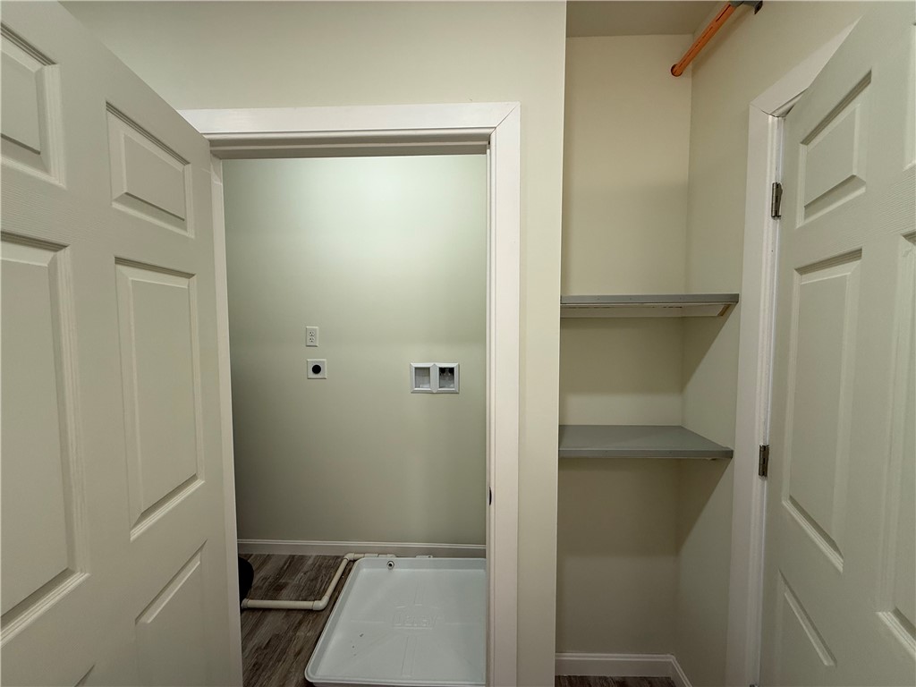 327 Pine Street, Unit 2014 Pawtucket, RI 02860 - Photo 8 of 16