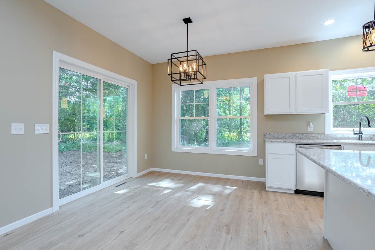 2808 Barclay Way Schofield, WI 54476 - Photo 8 of 60