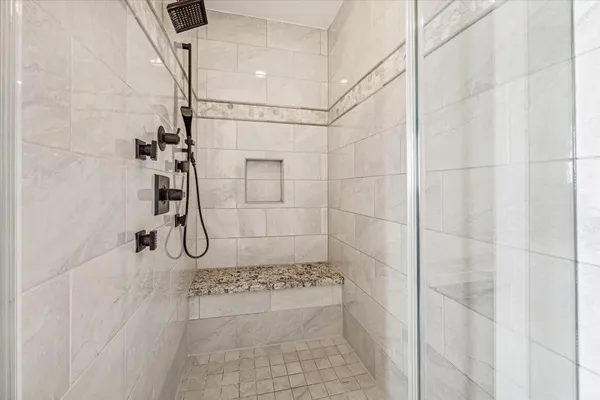 $625,000 | 912 Yale Street, Unit D, Houston, TX 77008