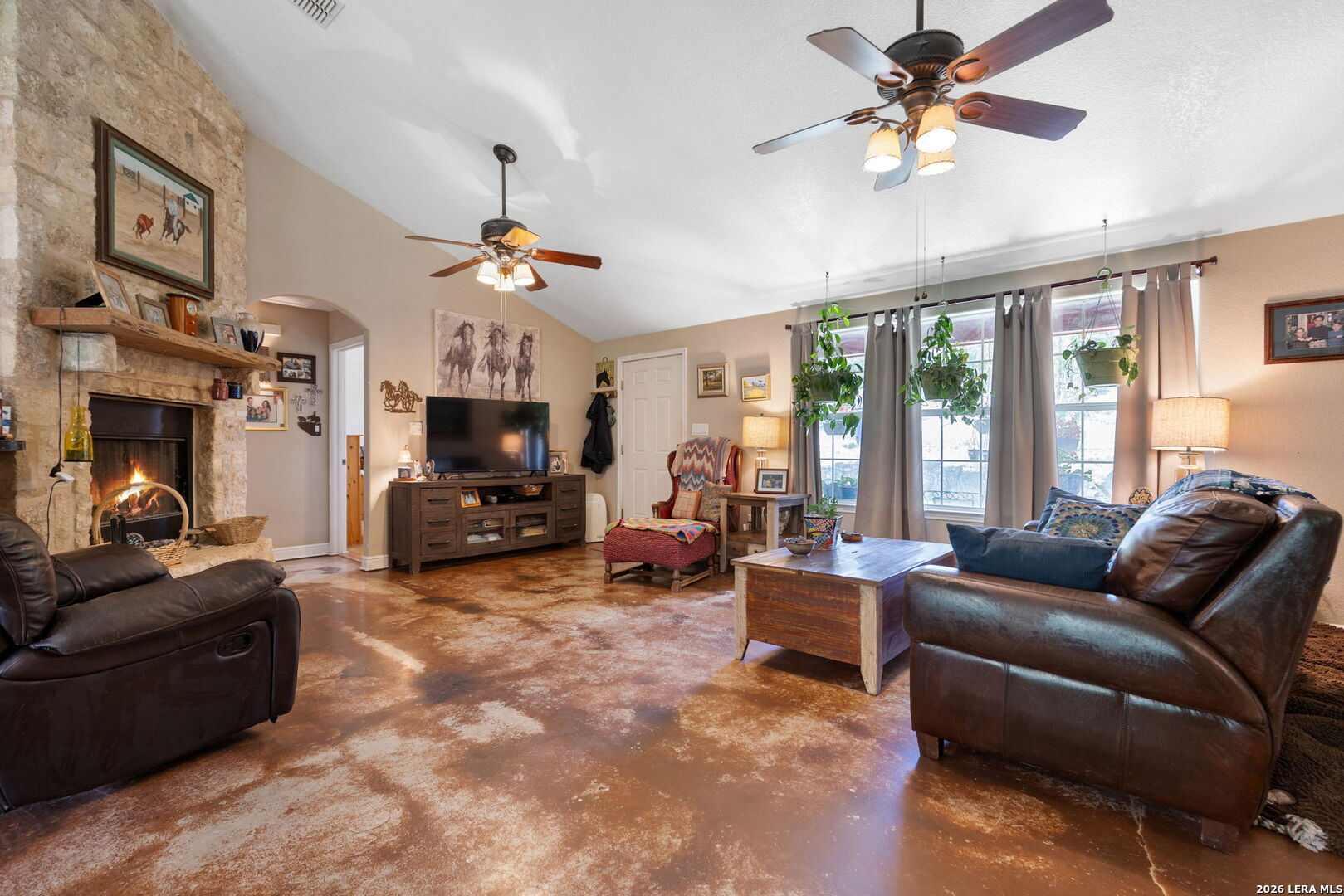 126 Madrone Ridge Comfort, TX 78013 - Photo 8 of 40 Gallery Image 8