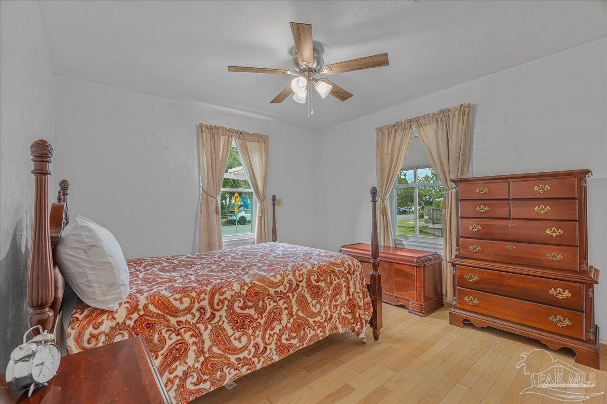 422 Gibbs Road Pensacola, FL 32507 - Photo 26 of 36