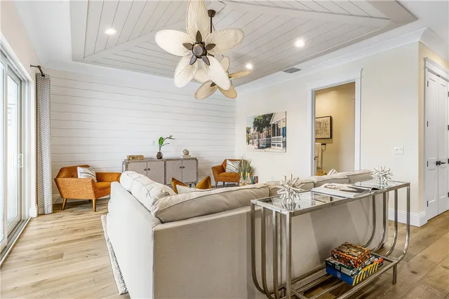 $12,000 | 30 Strand Drive, Vero Beach, FL 32963