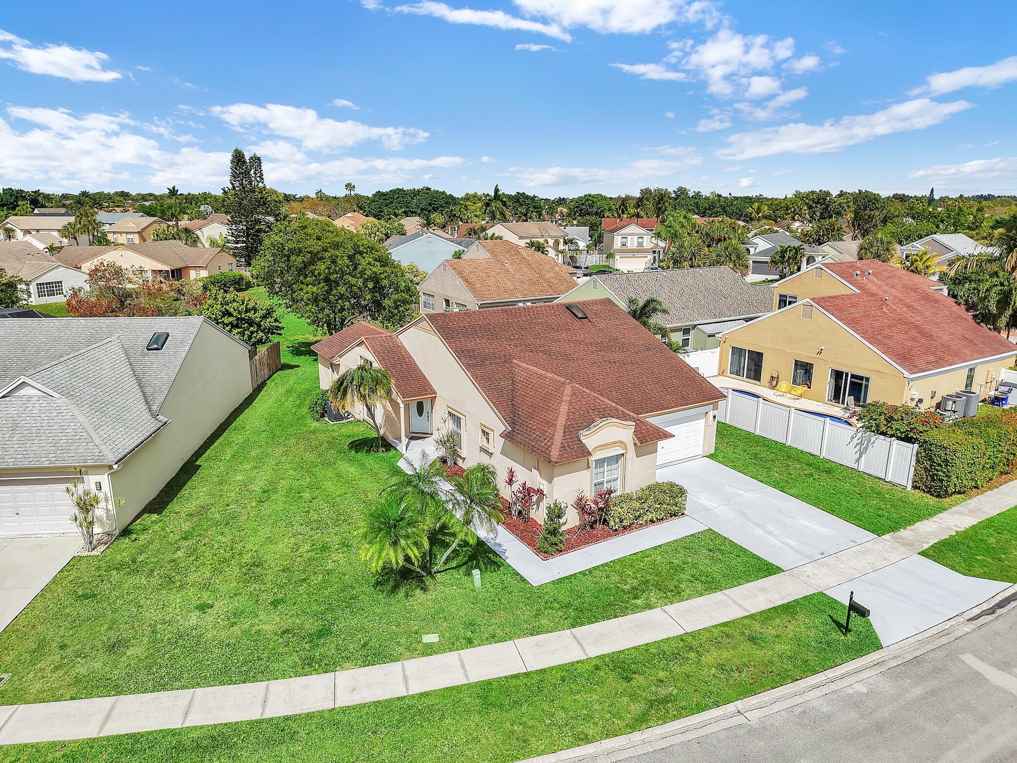 22561 Middletown Drive Boca Raton, FL 33428 - Photo 9 of 46 22561 Middletown Dr Boca Raton - 21