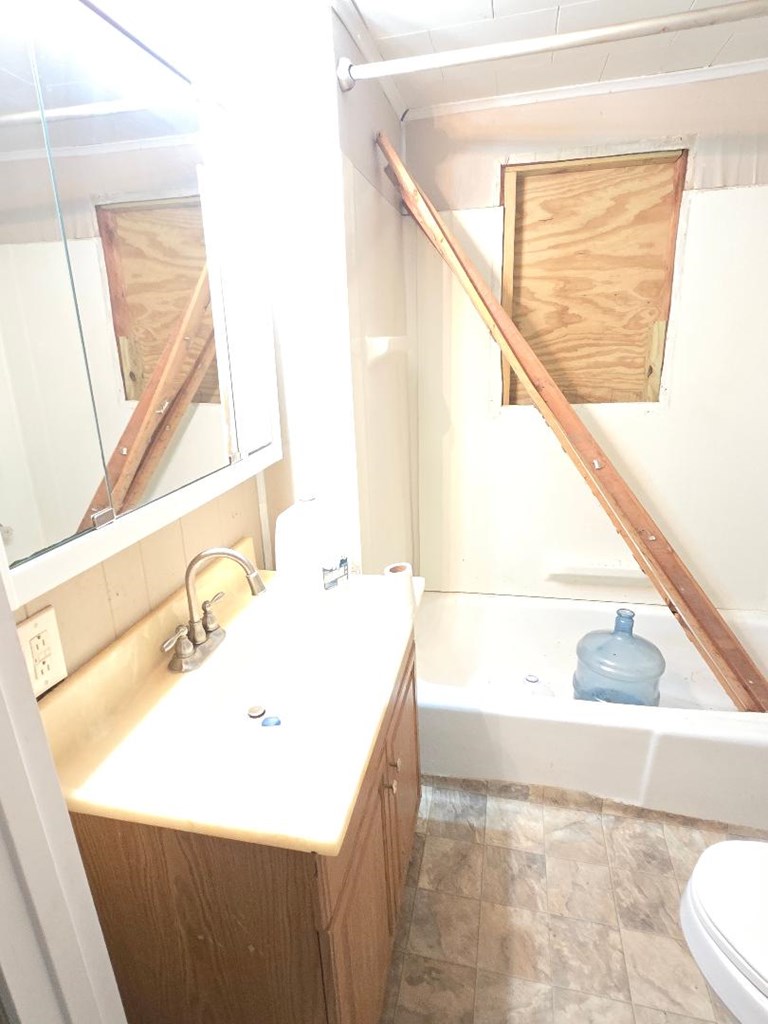 5092 Canton Road Tangier, VA 23440 - Photo 7 of 10