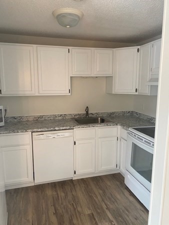 162 Ayer Road, Unit 5F Shirley, MA 01464 - Photo 3 of 29