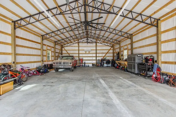 $849,999 | 2320 Snake Town Road, Chapel Hill, TN 37034