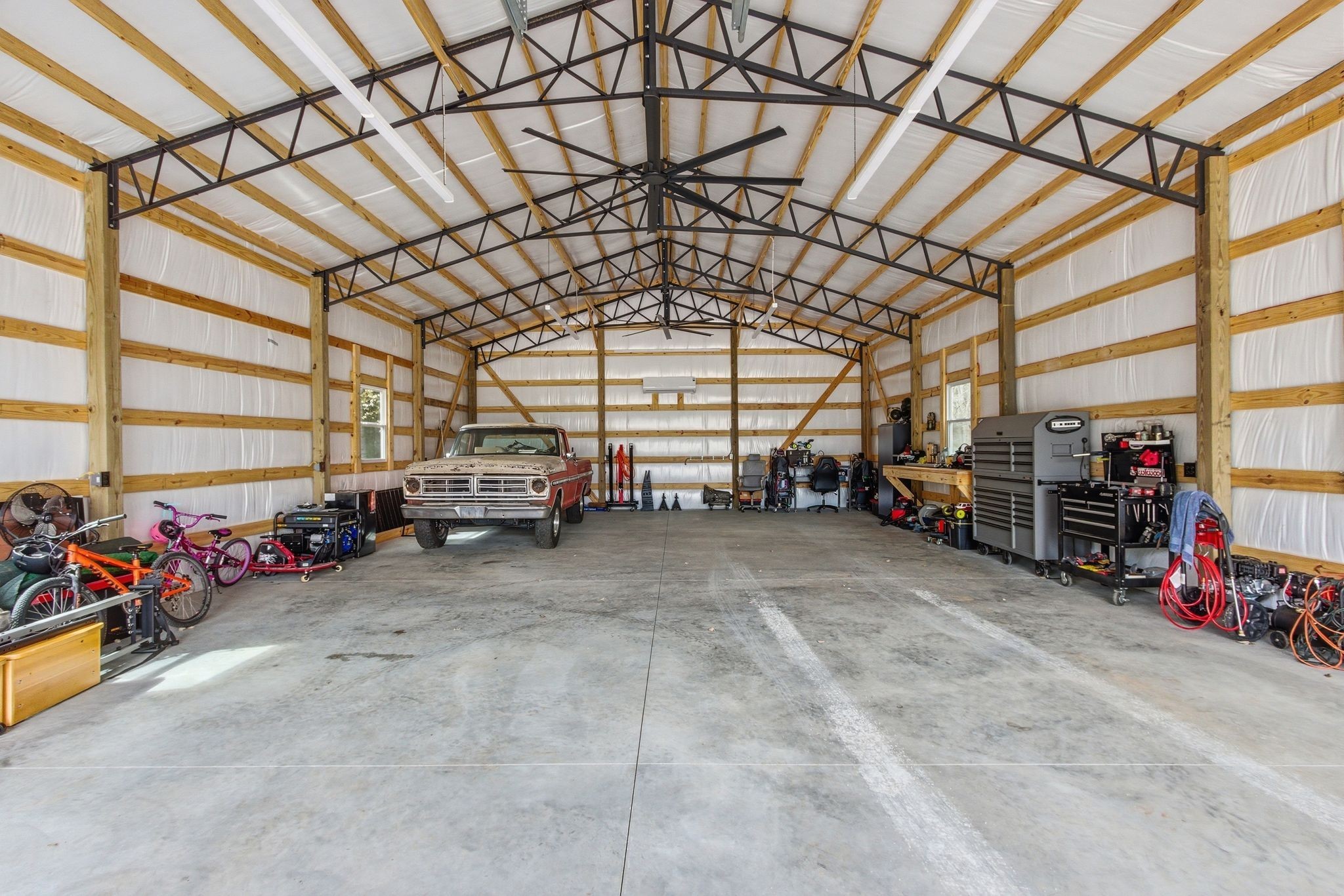 2320 Snake Town Road Chapel Hill, TN 37034 - Photo 33 of 48 a view of parking garage with cars