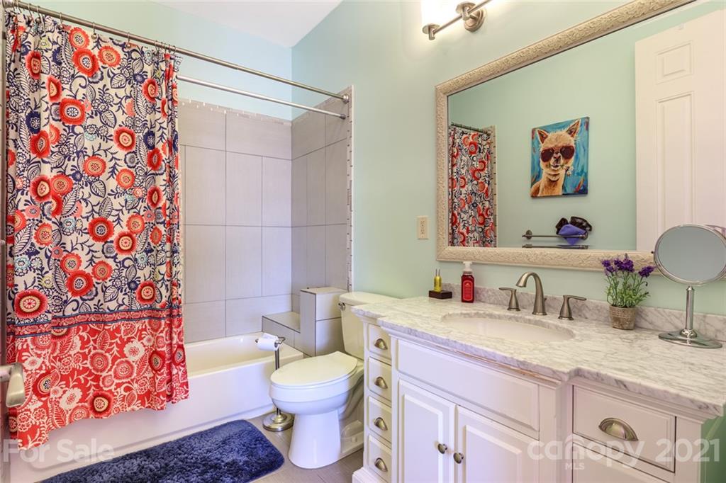 7 Little Oak Road Leicester, NC 28748 - Photo 23 of 46 Gallery Image 23