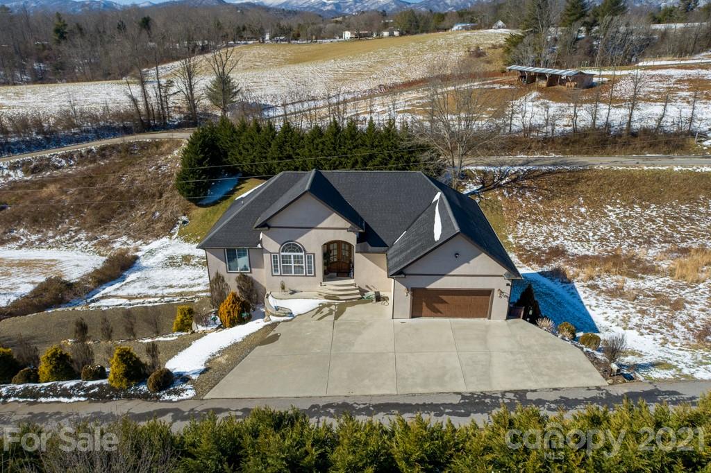 7 Little Oak Road Leicester, NC 28748 - Photo 41 of 46 Gallery Image 41