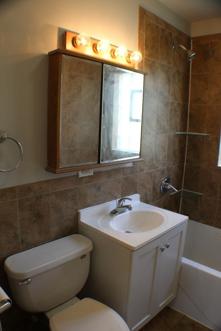 3235 166th Street Markham, IL 60428 - Photo 25 of 55