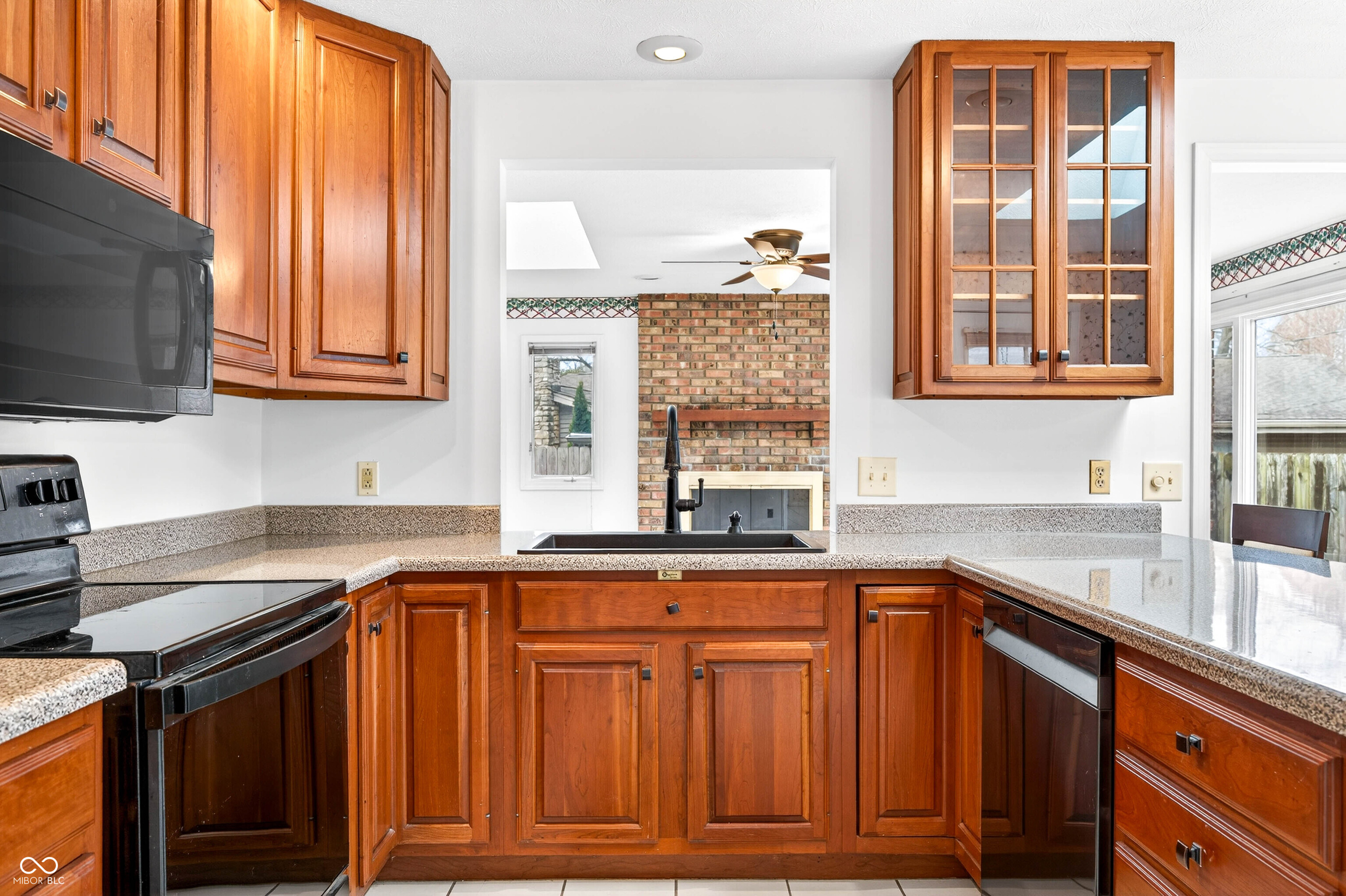 3161 Sumac Court Columbus, IN 47203 - Photo 13 of 54