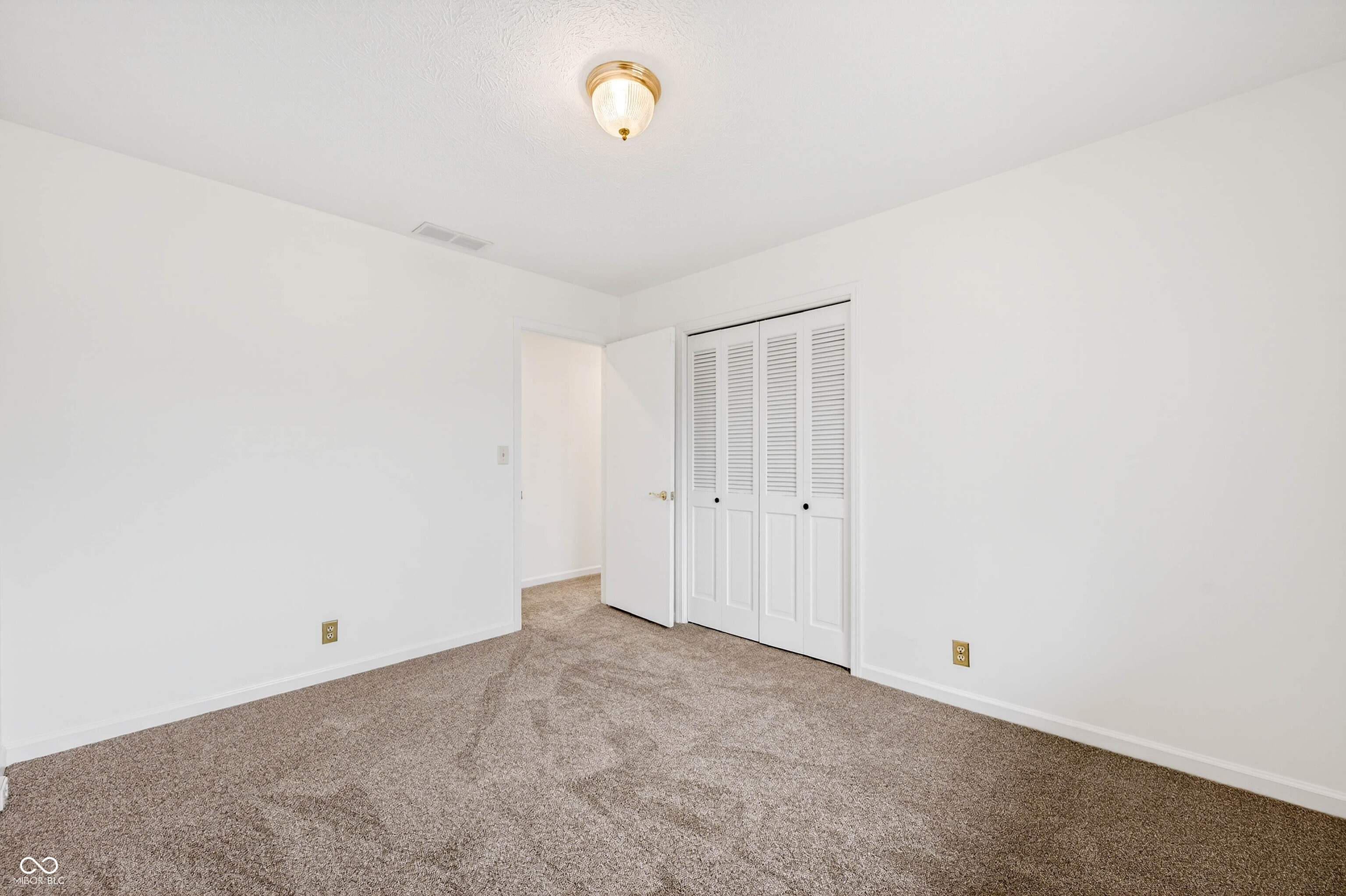 3161 Sumac Court Columbus, IN 47203 - Photo 26 of 54