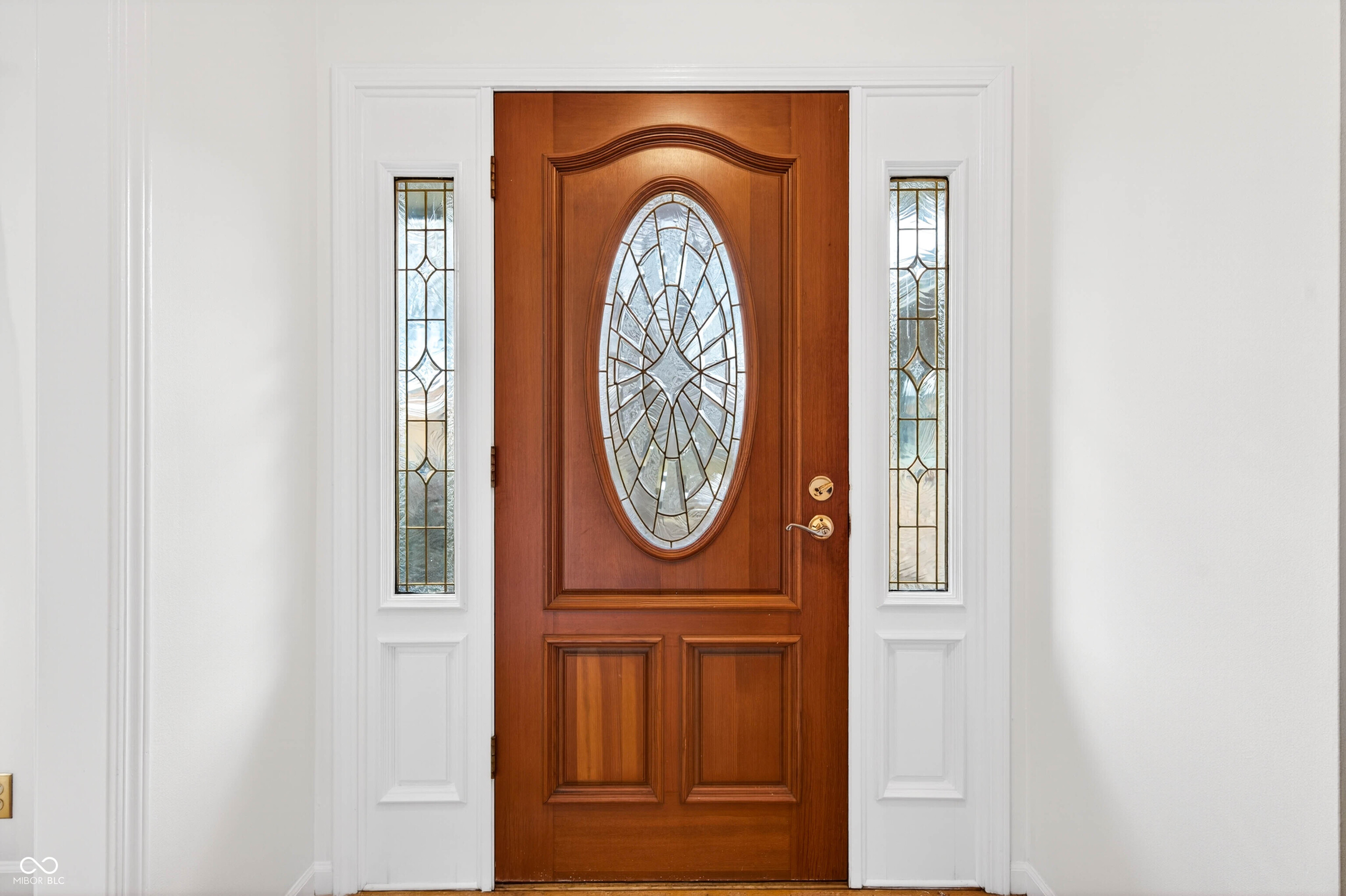 3161 Sumac Court Columbus, IN 47203 - Photo 6 of 54