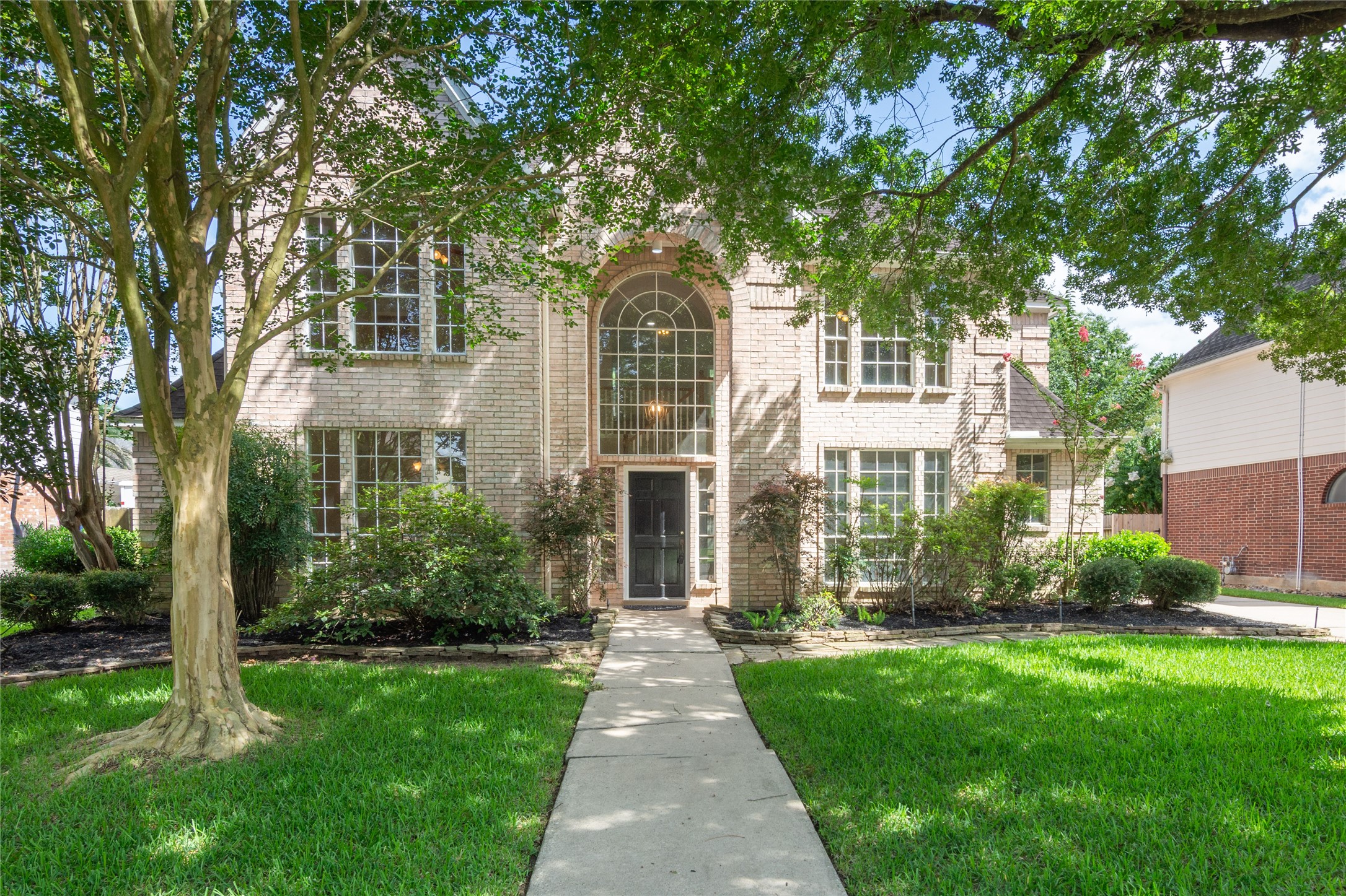 Welcome Home, 8011 Null Ct, Spring, TX