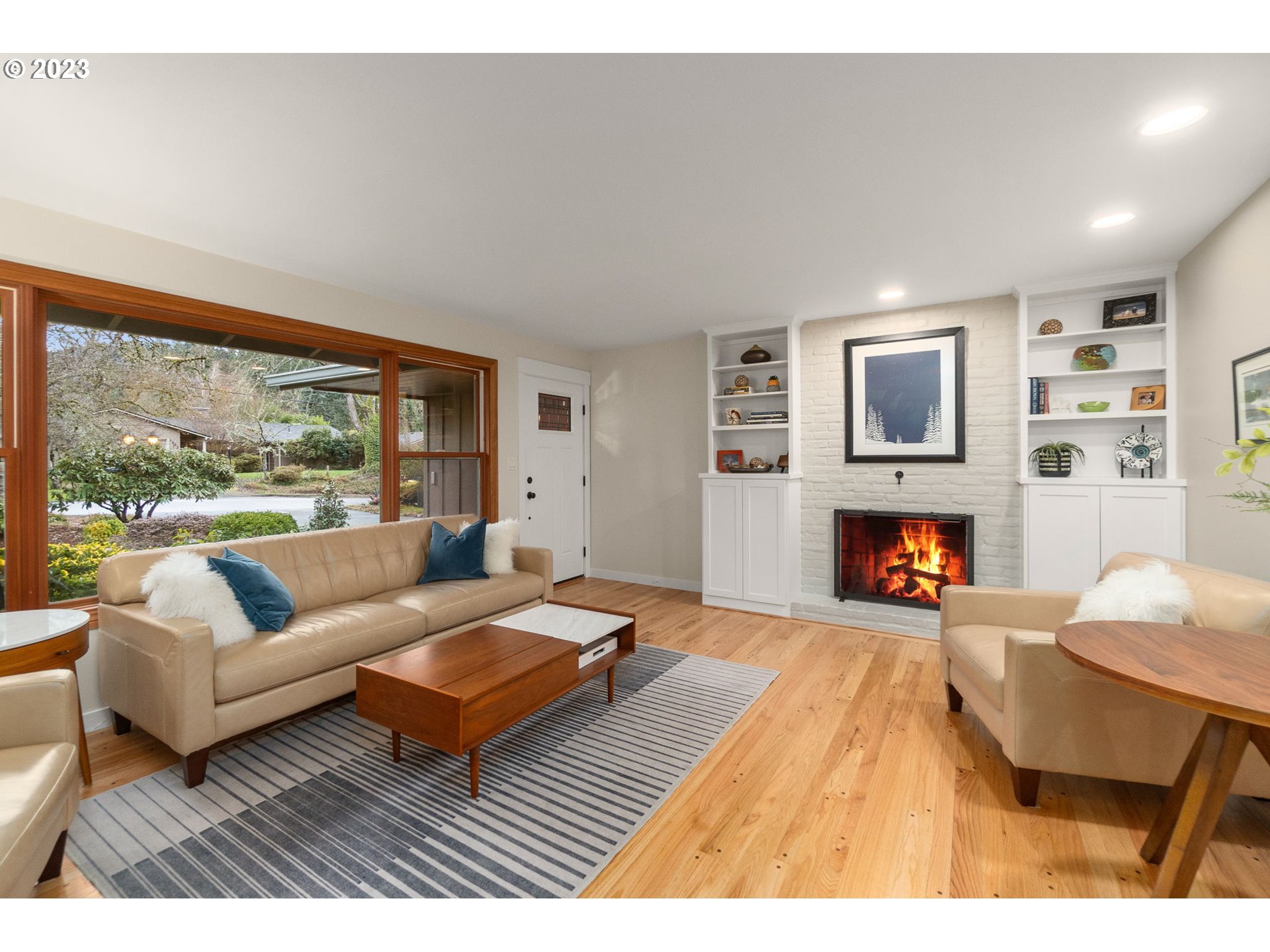 1865 Mapleleaf Road Lake Oswego, OR 97034 - Photo 5 of 23 Gallery Image 5
