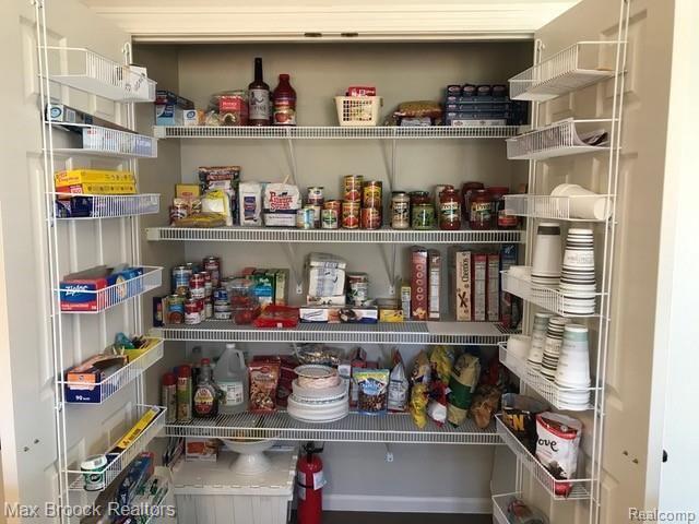 465 Newcastle Lane, Unit 40 Romeo, MI 48065 - Photo 9 of 25 IMG_0151.jpeg