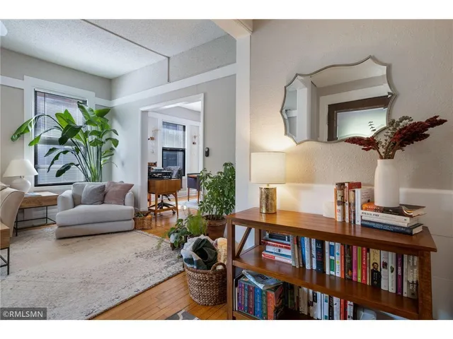 $499,900 | 3136 Lyndale Avenue South, Minneapolis, MN 55408