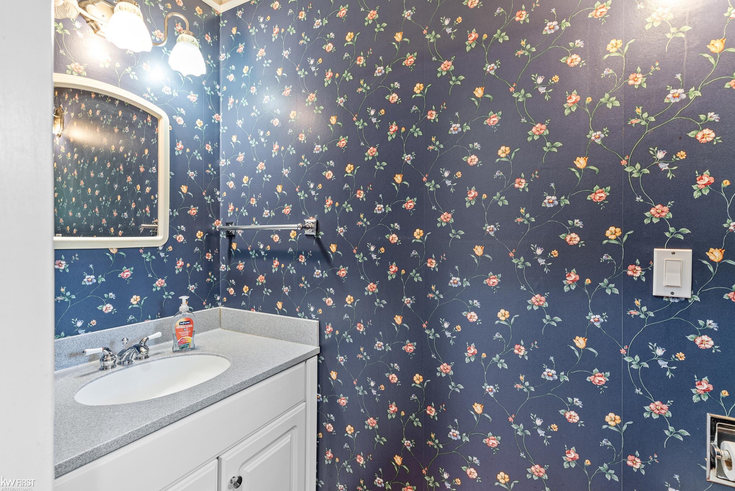 1061 Rose Center Road Fenton, MI 48430 - Photo 34 of 66
