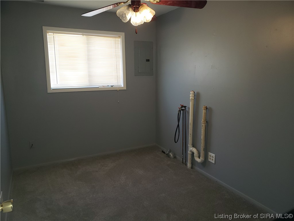 113 Bruce Street Salem, IN 47167 - Photo 17 of 19