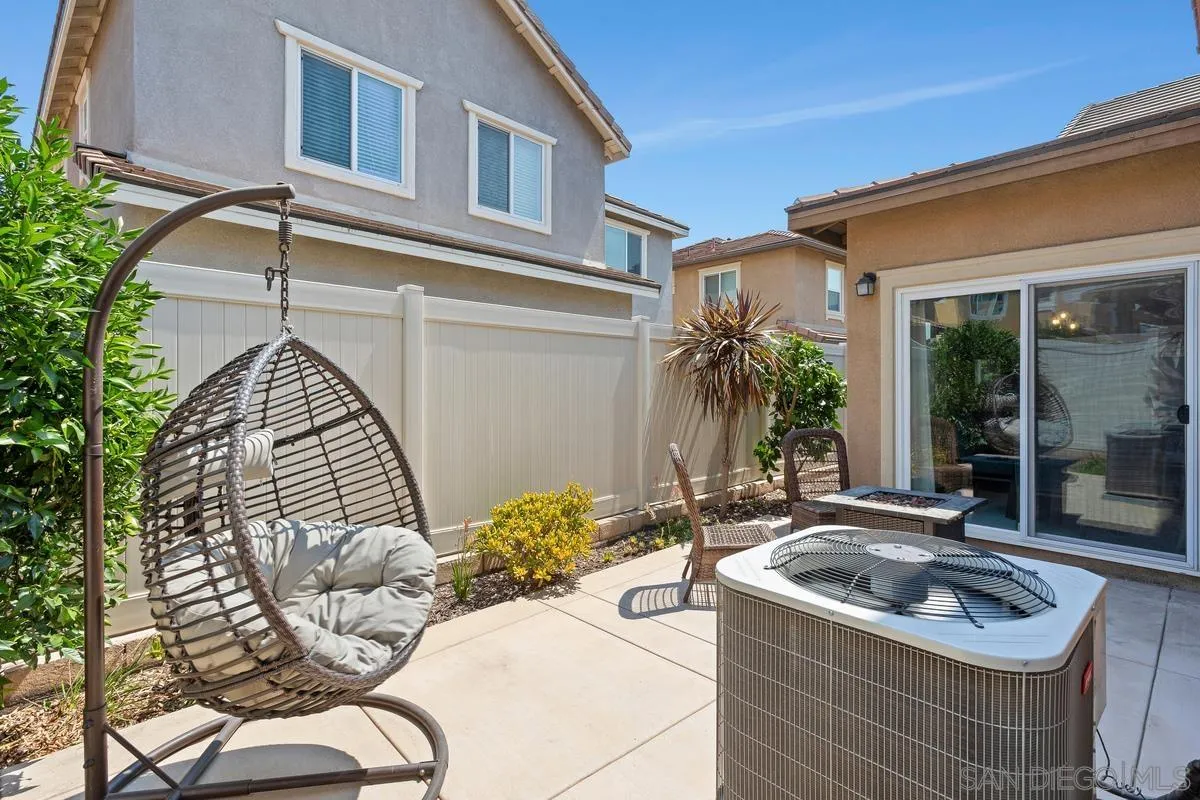 259 Oberlander Way Fallbrook, CA 92028 - Photo 11 of 27