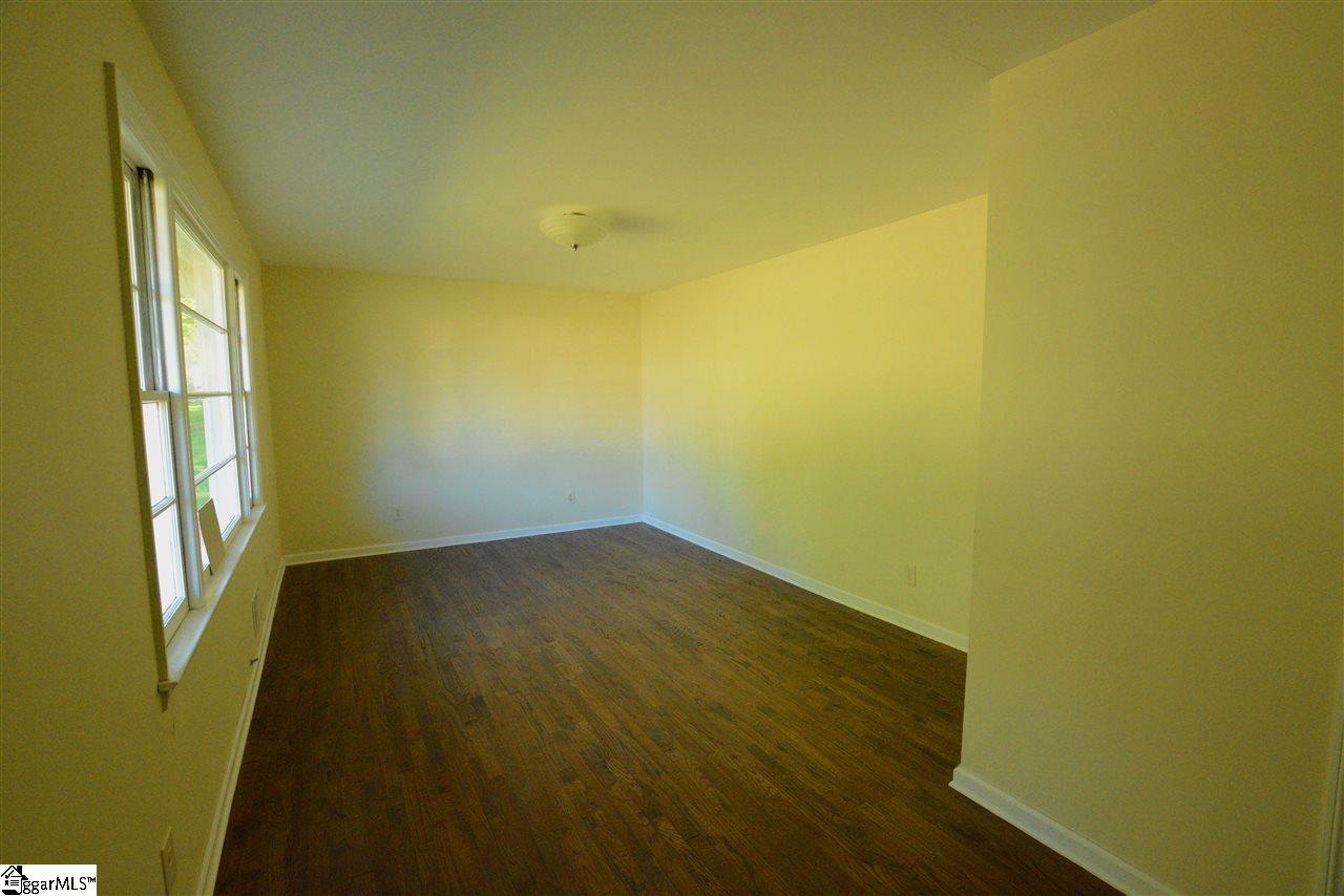 207 Floyd Road Spartanburg, SC 29303 - Photo 5 of 24 Gallery Image 5