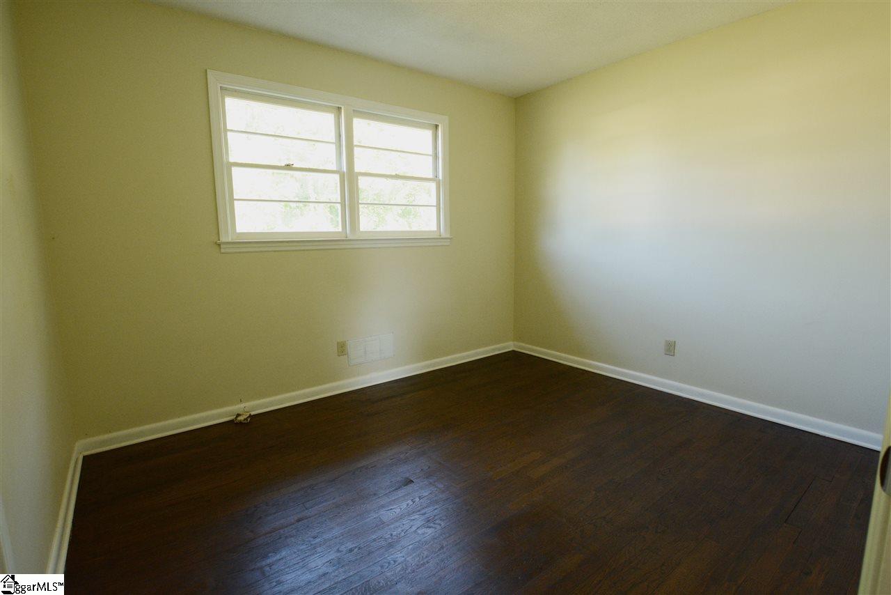 207 Floyd Road Spartanburg, SC 29303 - Photo 8 of 24 Gallery Image 8