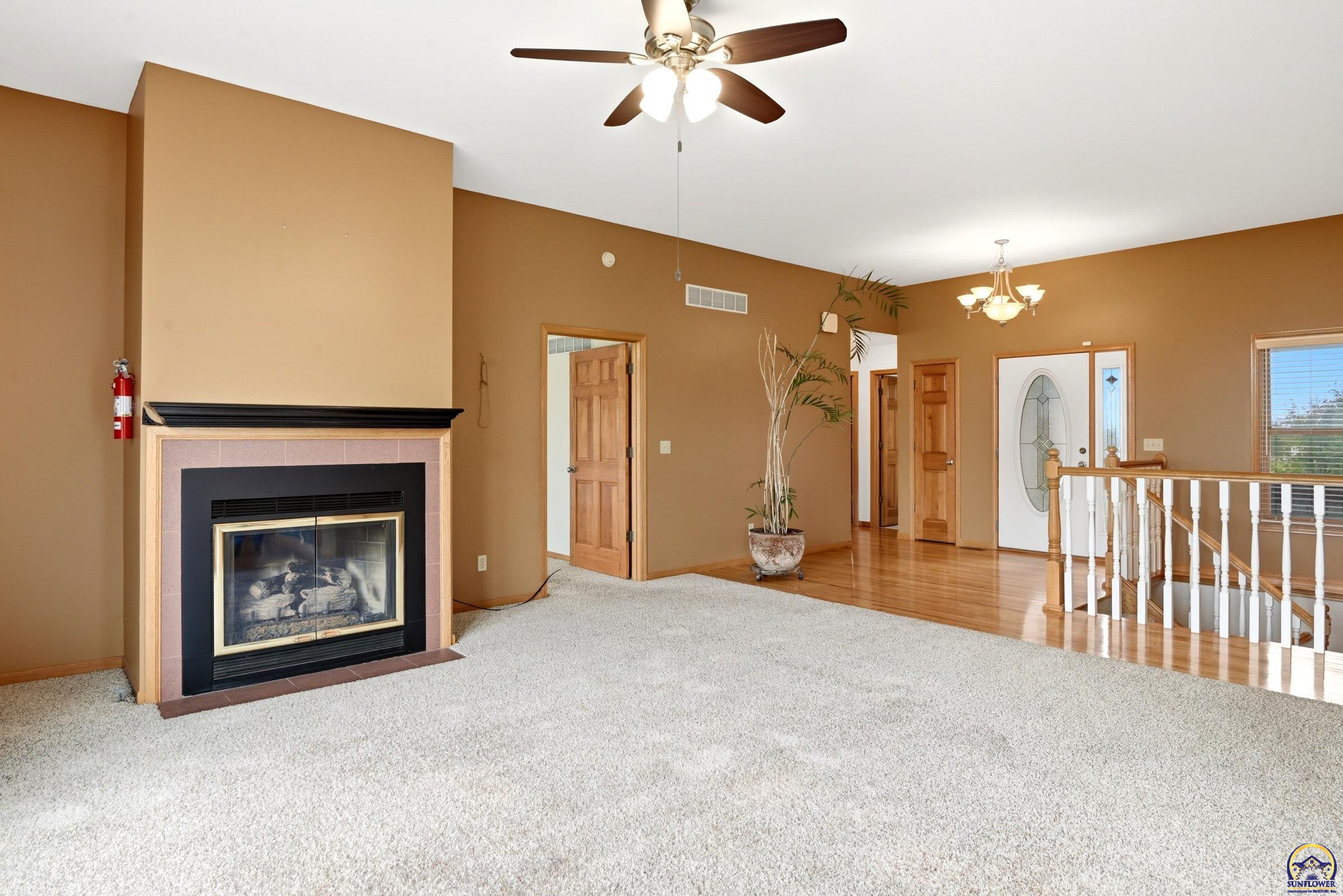 3635 Southeast 45th Street Berryton, KS 66409 - Photo 13 of 49