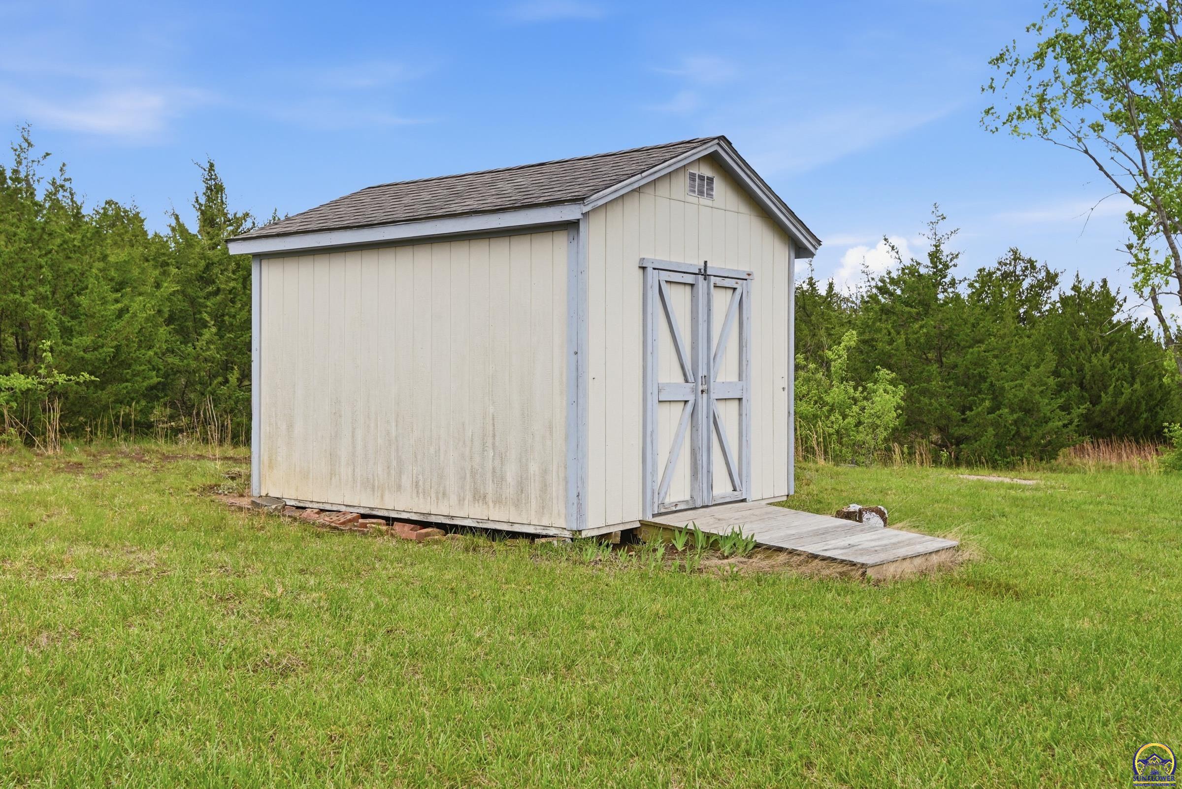 3635 Southeast 45th Street Berryton, KS 66409 - Photo 45 of 49
