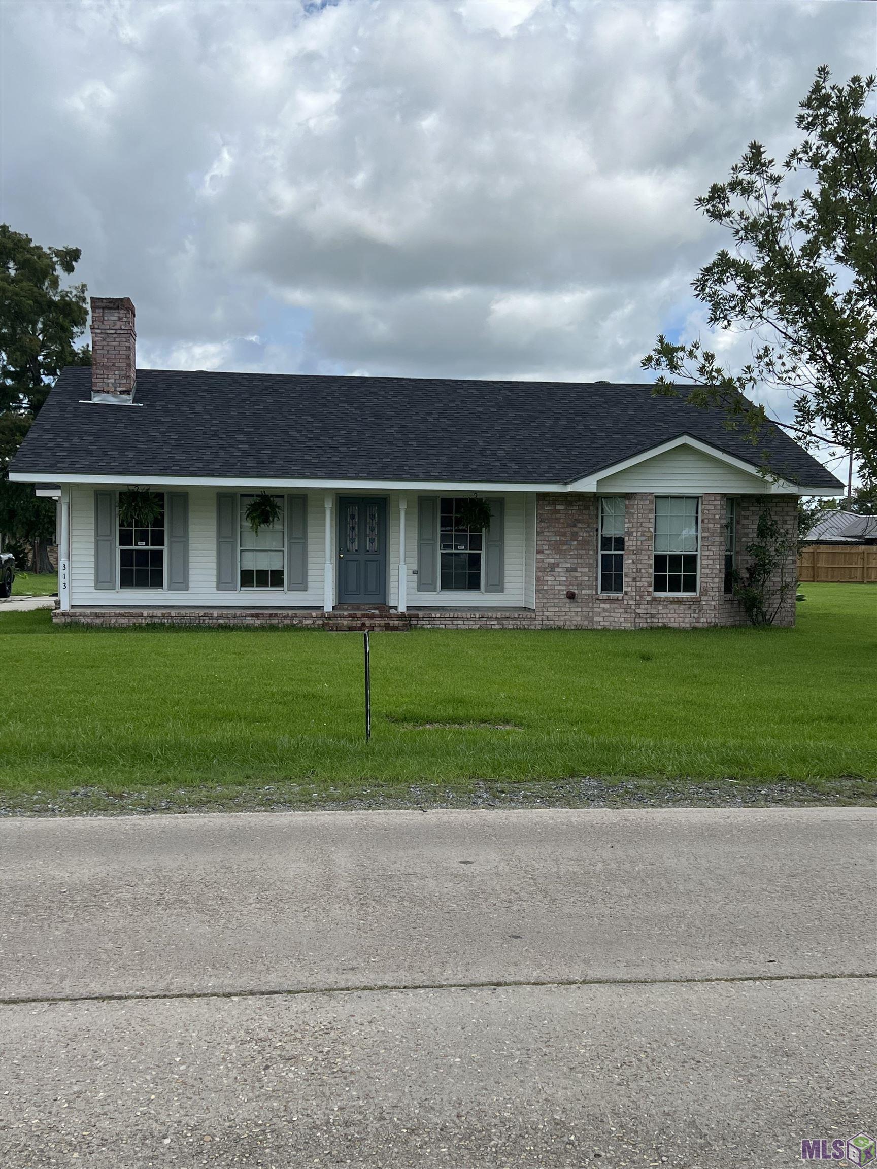 313 East Woodlawn Ranch Road Houma, LA 70363 - Photo 1 of 17 Gallery Image 1