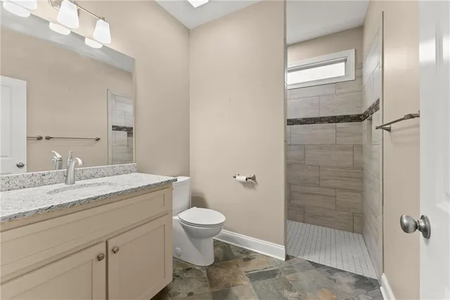 $600,000 | 232 Happy Trails Way, Jasper, GA 30143