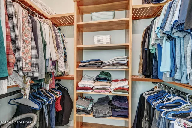 $1,650,000 | 379 Hiawatha Way, Melbourne Beach, FL 32951