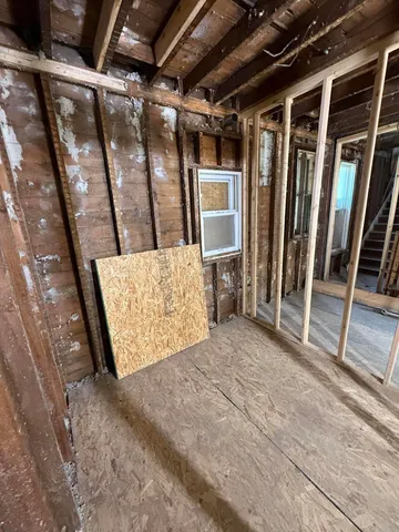 $135,000 | 1639 South 11th Street, Milwaukee, WI 53204