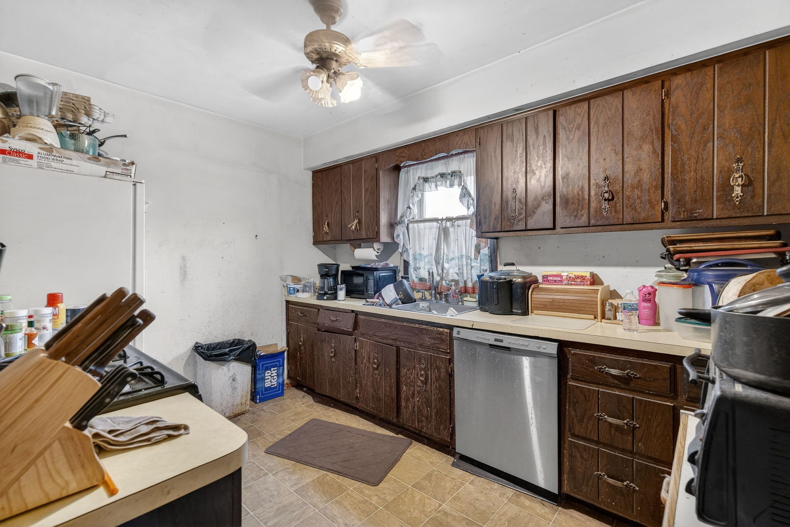 136 West 18th Street Lockport, IL 60441 - Photo 32 of 36