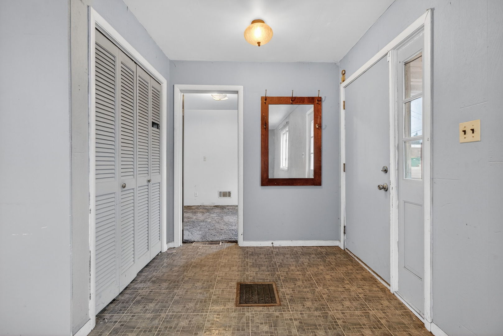 136 West 18th Street Lockport, IL 60441 - Photo 9 of 36