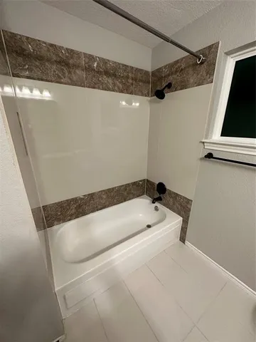 $2,375 | 2124 Avignon Drive, Carrollton, TX 75007