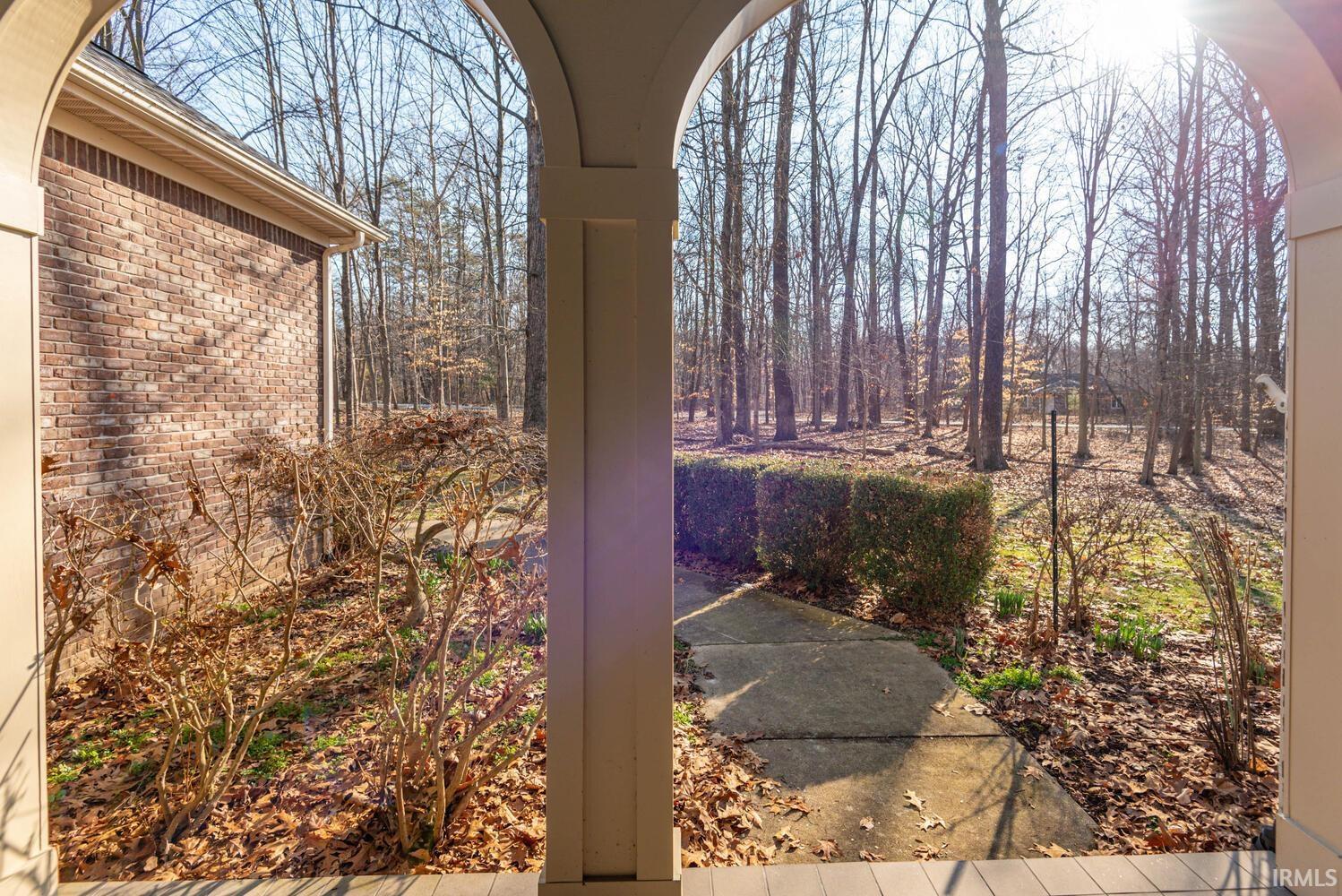 5707 Nehrt Road Bloomington, IN 47408 - Photo 3 of 36
