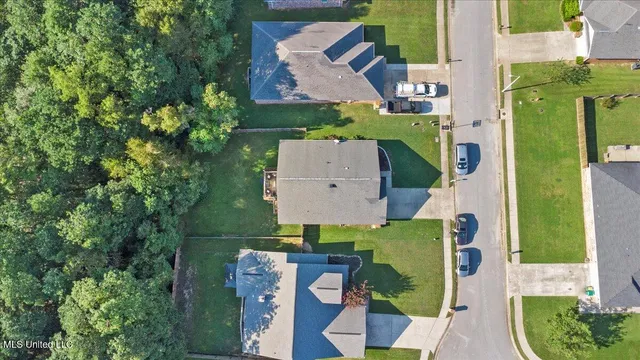 $2,200 | 15049 Cedar Springs Drive, Biloxi, MS 39532