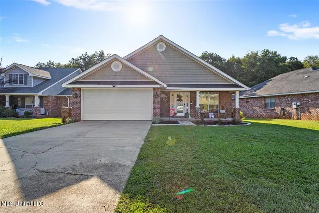 $2,200 | 15049 Cedar Springs Drive, Biloxi, MS 39532