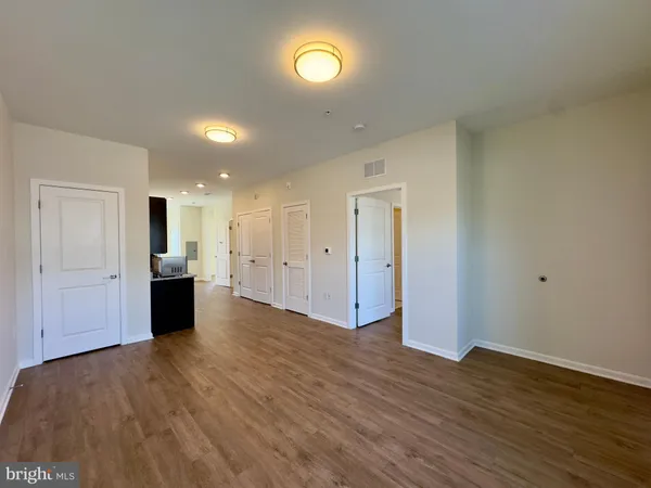$1,599 | 5902 Arizona Avenue, Unit 5902A, Baltimore, MD 21206