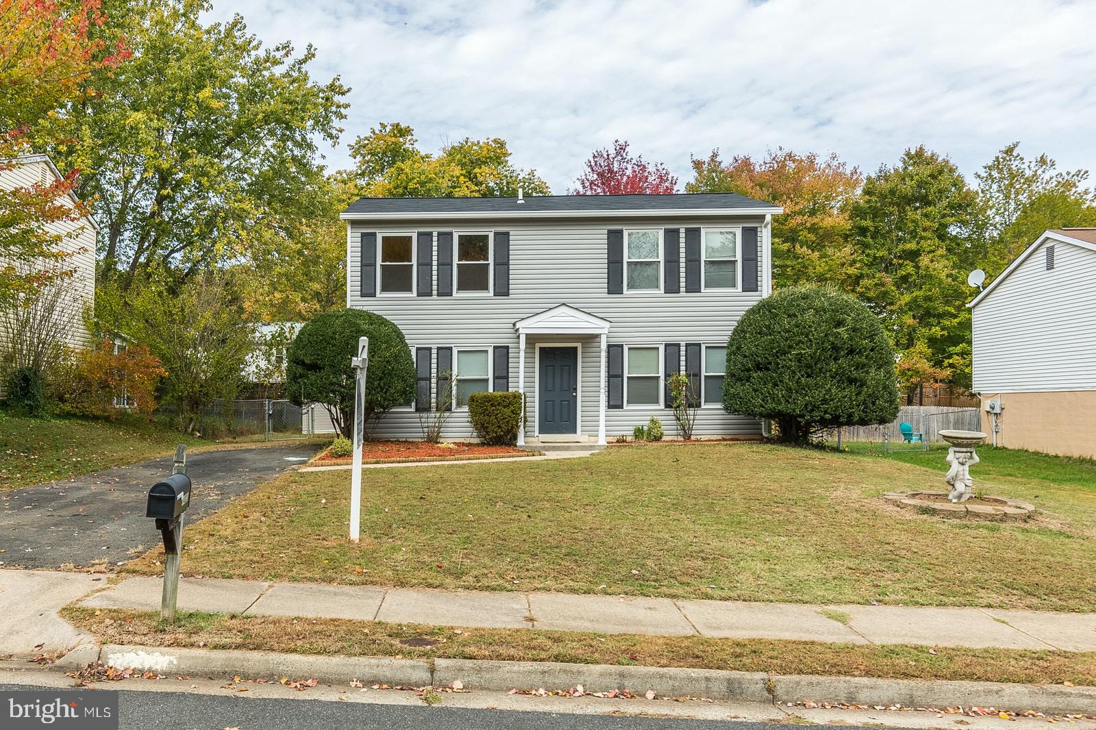 14320 Lindendale Road Woodbridge, VA 22193 - Photo 2 of 39