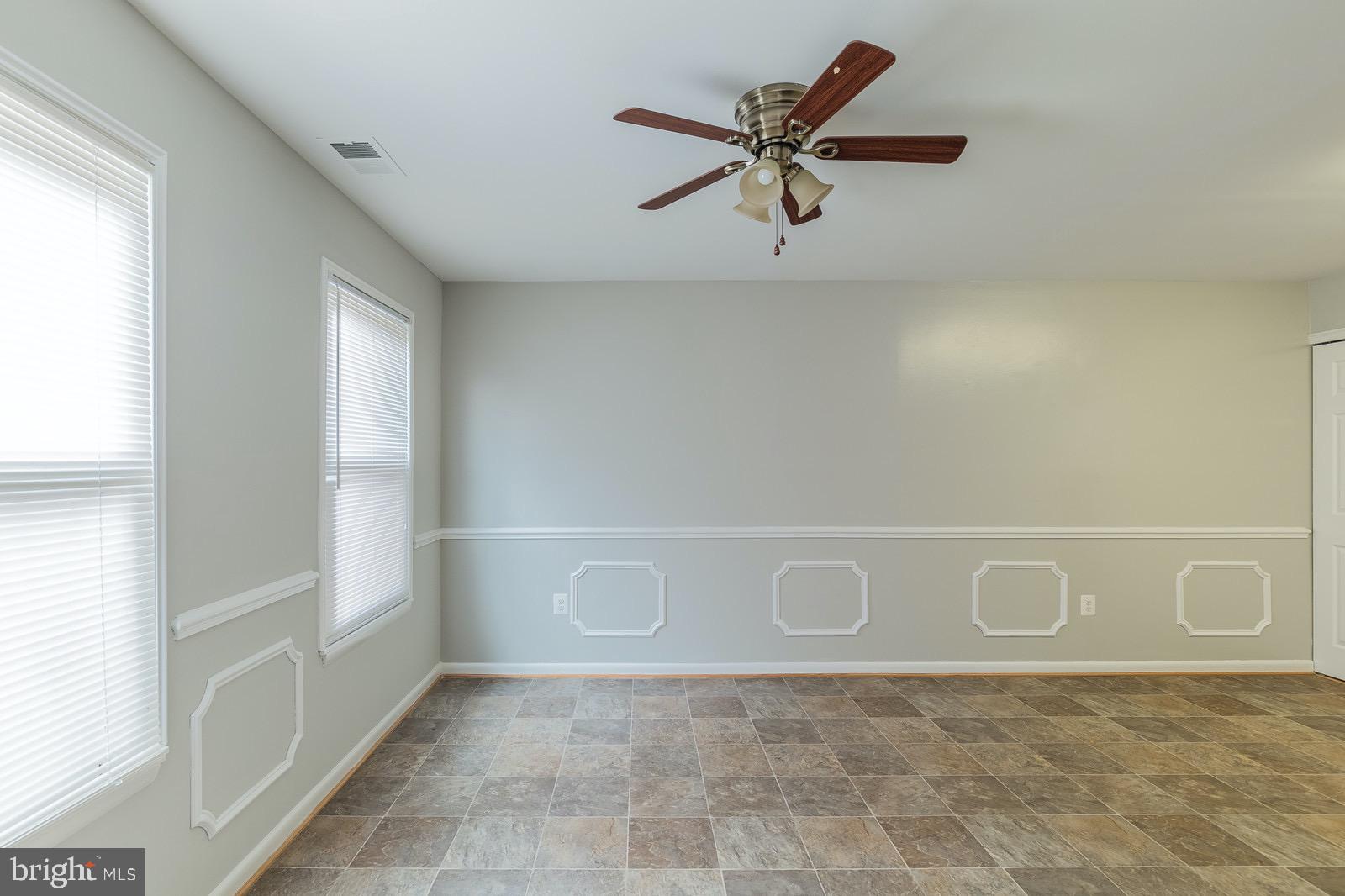 14320 Lindendale Road Woodbridge, VA 22193 - Photo 17 of 39