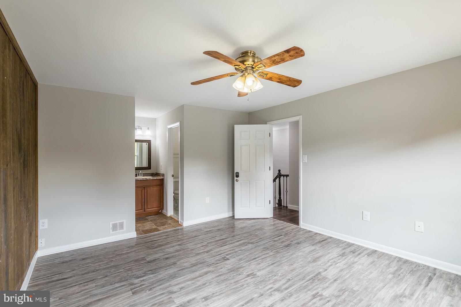 14320 Lindendale Road Woodbridge, VA 22193 - Photo 19 of 39