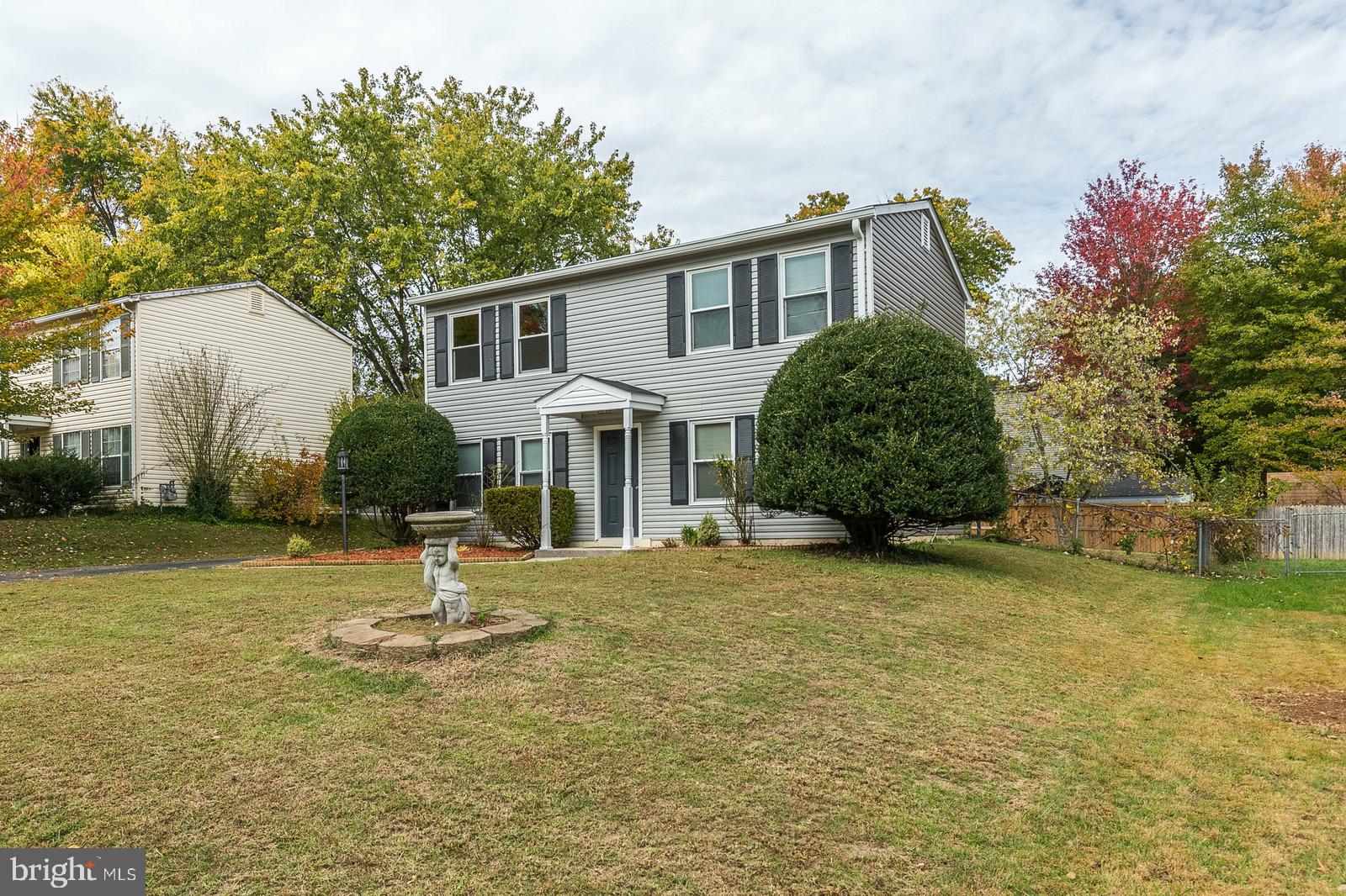14320 Lindendale Road Woodbridge, VA 22193 - Photo 3 of 39