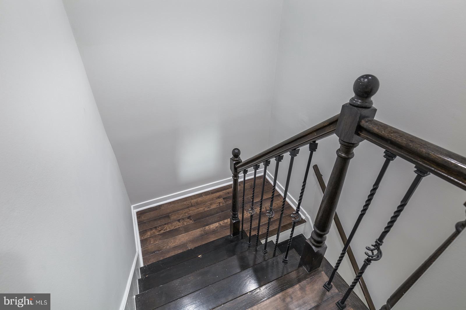14320 Lindendale Road Woodbridge, VA 22193 - Photo 26 of 39